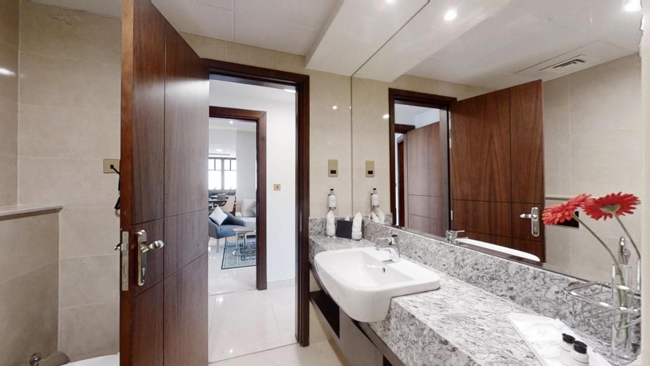 Suha Park Hotel Apartments, Waterfront Jaddaf Dubai Exterior foto